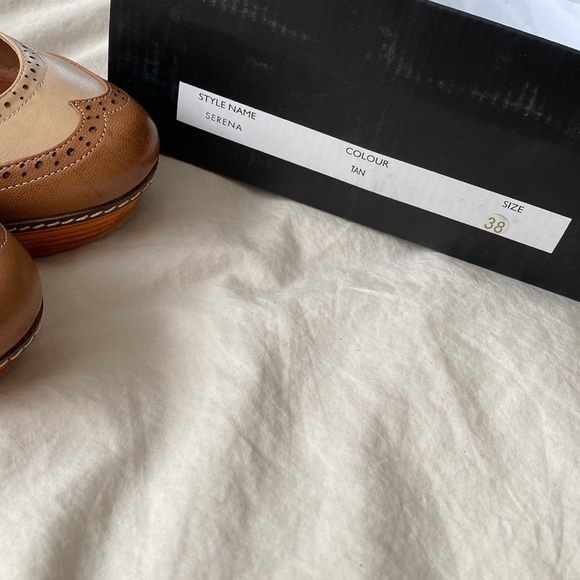 Shellys London Serena Tan Heels - Picture 3 of 5